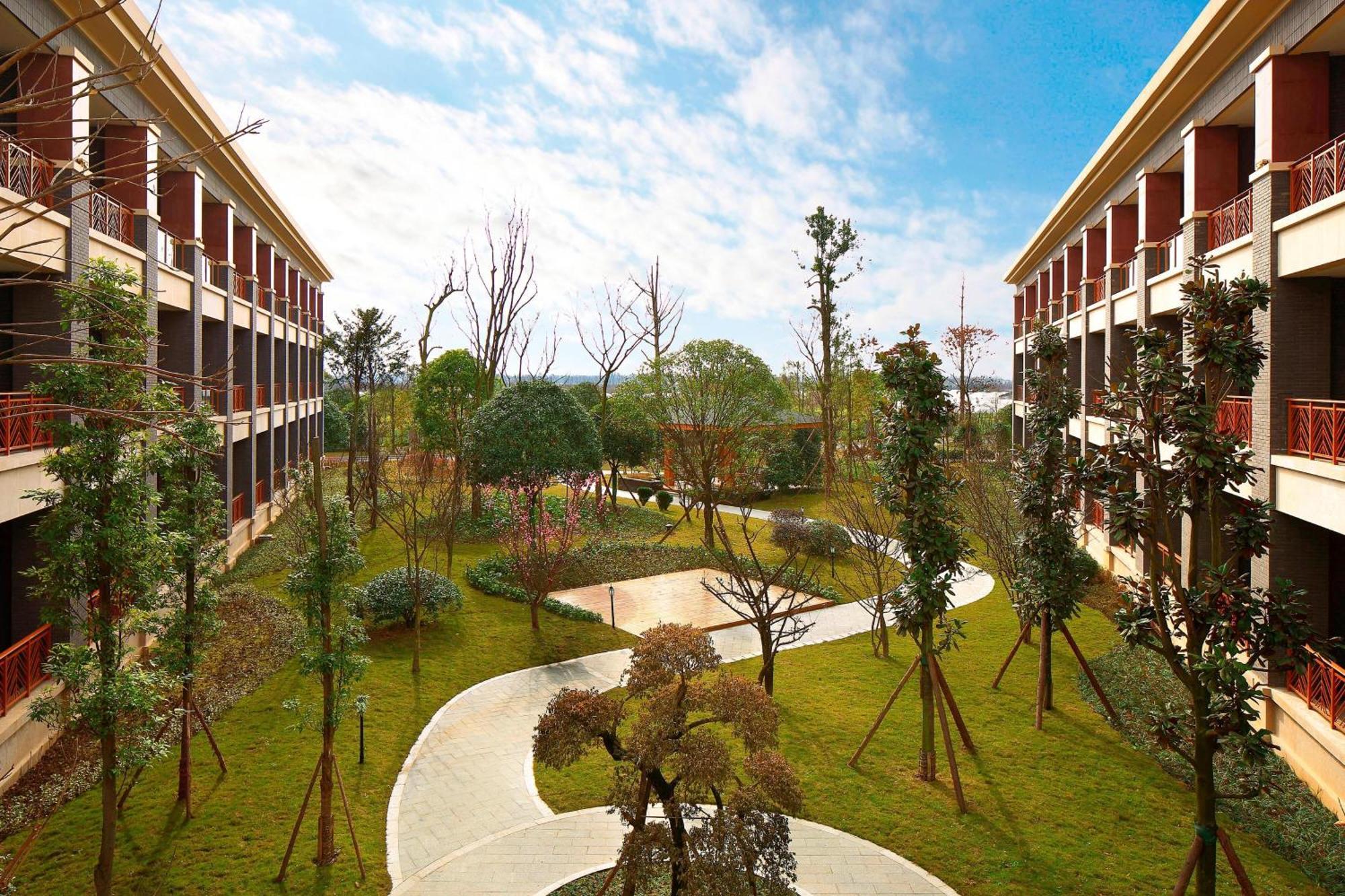 โฟร์ พอยต์ บาย เชอราตัน เฉิงตู อันเหยิน Hotel ภายนอก รูปภาพ